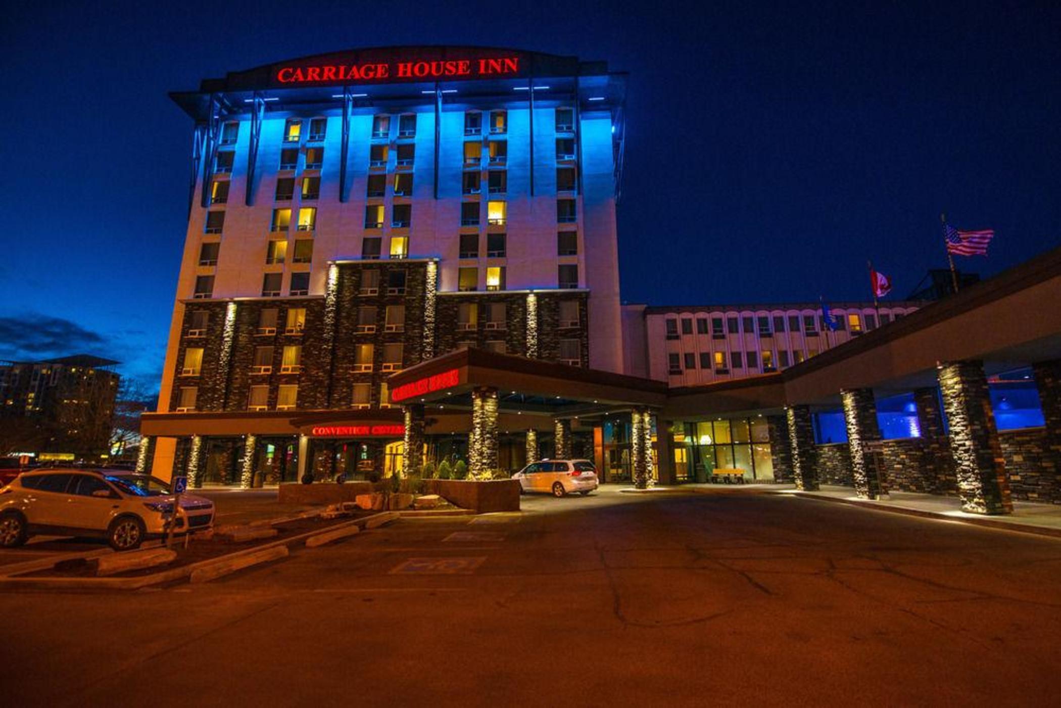 Carriage House Hotel And Conference Centre YYC Exterior foto