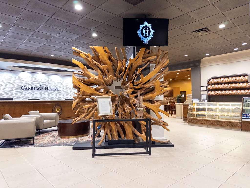 Carriage House Hotel And Conference Centre YYC Interior foto