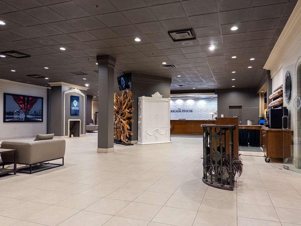 Carriage House Hotel And Conference Centre YYC Interior foto