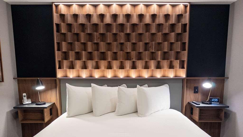 Carriage House Hotel And Conference Centre YYC Zimmer foto